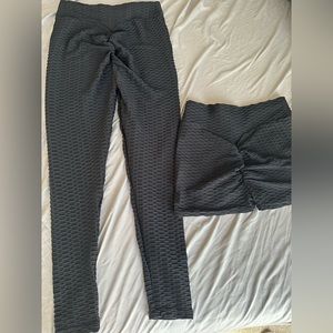 Set of scrunch butt leggings + shorts
